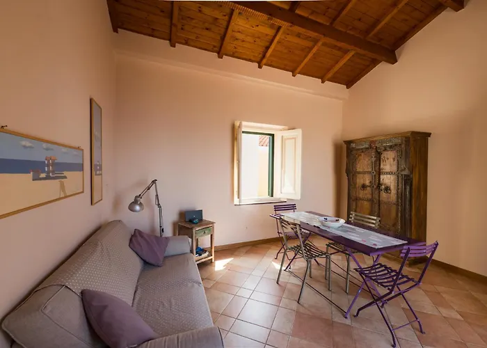 L'attichetto Διαμέρισμα